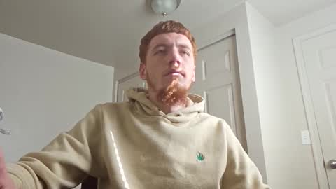 Snapshot of bigwhited2115 chatting on February 8, 6:12 pm Onlyfans redheadedwhitedick online show from February 8, 6:12 pm