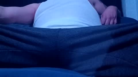 bigwhtguy619 online show from January 18, 7:12 am