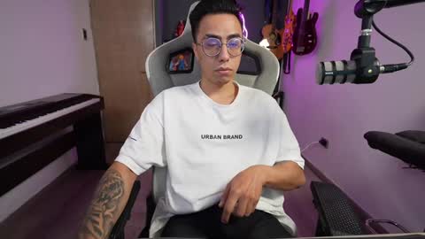 bigxboy96 online show from February 7, 4:16 am