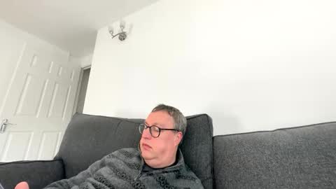 Just call me master online show from February 1, 9:41 am