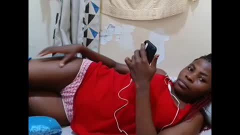 Snapshot of bilia_ebony chatting on January 3, 8:54 pm Bilia online show from January 3, 8:54 pm
