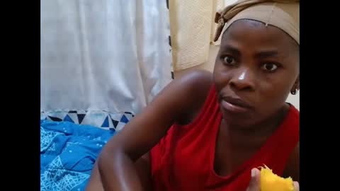 Snapshot of bilia_ebony chatting on February 2, 4:43 pm Bilia online show from February 2, 4:43 pm