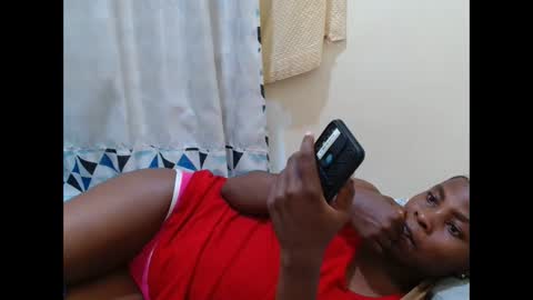 Snapshot of bilia_ebony chatting on February 2, 7:46 pm Bilia online show from February 2, 7:46 pm