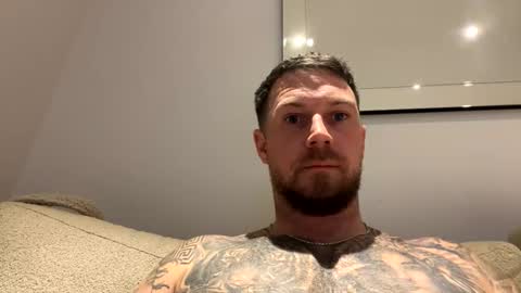 Billicdx online show from February 5, 12:15 am