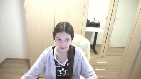 billy1love online show from March 18, 1:53 am