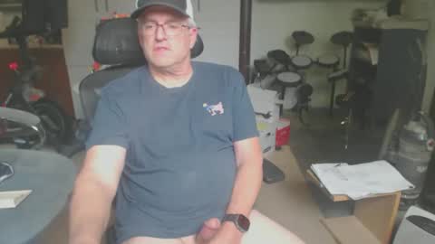 Snapshot of billp750876 chatting on May 22, 9:20 pm billp750876 online show from May 22, 9:20 pm
