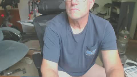 Snapshot of billp750876 chatting on June 12, 8:41 pm billp750876 online show from June 12, 8:41 pm