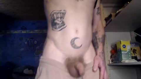 Snapshot of billy_fingercut chatting on October 26, 1:39 pm Billy FingerCut online show from October 26, 1:39 pm