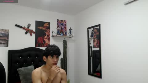 Snapshot of billy_wild chatting on May 12, 11:51 am billy wild online show from May 12, 11:51 am