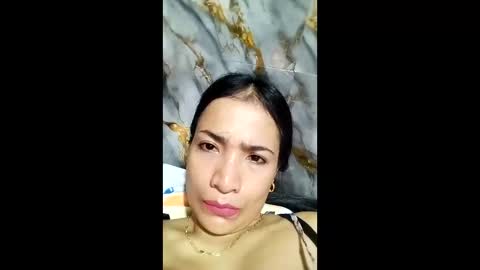 Snapshot of bina241986 chatting on June 8, 2:17 pm bina241986 online show from June 8, 2:17 pm