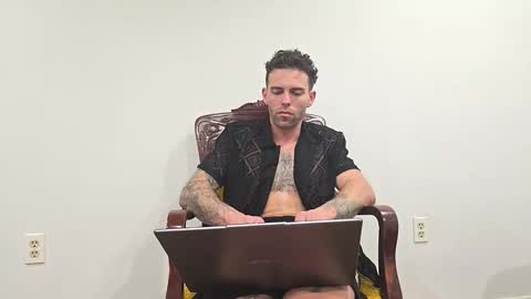 Snapshot of biometric_soul_grabber chatting on February 20, 12:18 am biometric_soul_grabber online show from February 20, 12:18 am