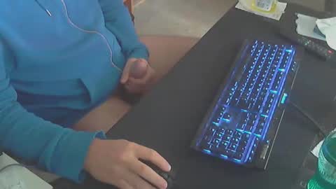 Snapshot of biparislove chatting on October 11, 8:02 am BigDick online show from October 11, 8:02 am