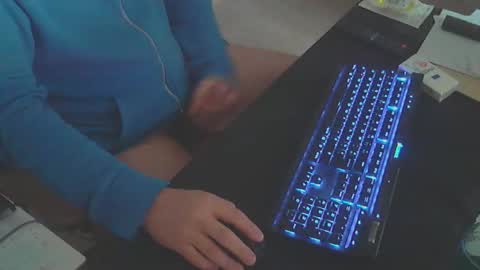 Snapshot of biparislove chatting on October 19, 4:07 pm BigDick online show from October 19, 4:07 pm
