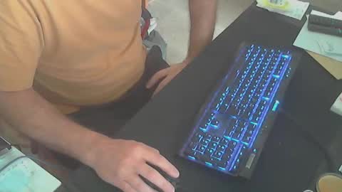 Snapshot of biparislove chatting on October 21, 8:59 am BigDick online show from October 21, 8:59 am