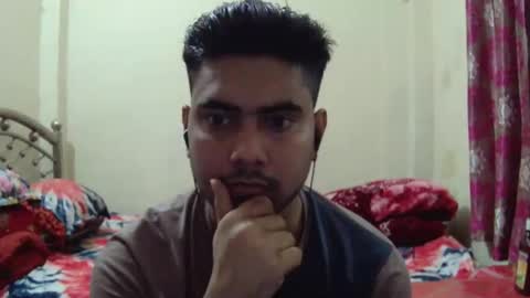 Snapshot of birbikrom104 chatting on March 6, 6:54 am birbikrom104 online show from March 6, 6:54 am