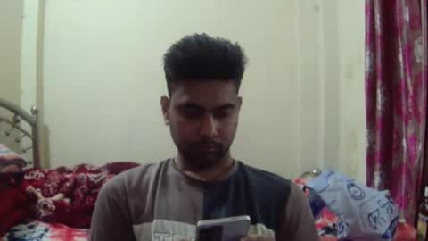 Snapshot of birbikrom104 chatting on March 8, 11:58 am birbikrom104 online show from March 8, 11:58 am