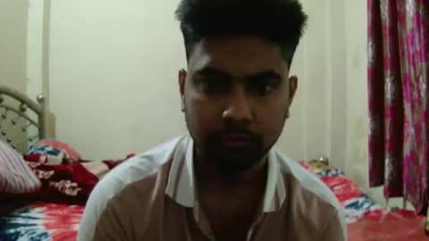 Snapshot of birbikrom104 chatting on March 11, 11:49 am birbikrom104 online show from March 11, 11:49 am