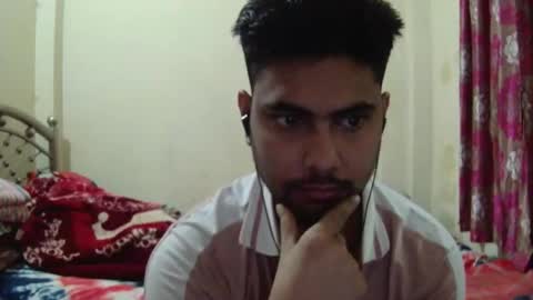 Snapshot of birbikrom104 chatting on March 12, 12:11 pm birbikrom104 online show from March 12, 12:11 pm