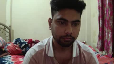 Snapshot of birbikrom104 chatting on March 13, 6:31 am birbikrom104 online show from March 13, 6:31 am