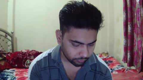 Snapshot of birbikrom104 chatting on March 14, 7:47 am birbikrom104 online show from March 14, 7:47 am