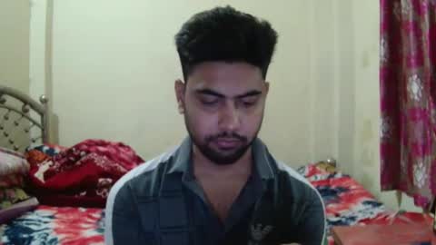 Snapshot of birbikrom104 chatting on March 16, 12:42 pm birbikrom104 online show from March 16, 12:42 pm