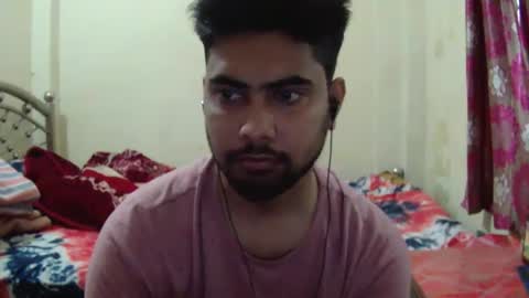 Snapshot of birbikrom104 chatting on March 18, 5:54 am birbikrom104 online show from March 18, 5:54 am