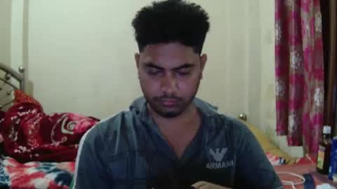 Snapshot of birbikrom104 chatting on April 11, 11:47 am birbikrom104 online show from April 11, 11:47 am