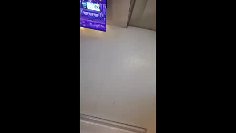 Snapshot of bird2242 chatting on March 2, 11:50 am bird2242 online show from March 2, 11:50 am