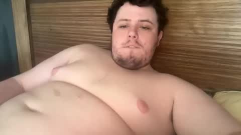 Snapshot of bisexualchubbyboy chatting on January 31, 1:54 am james online show from January 31, 1:54 am