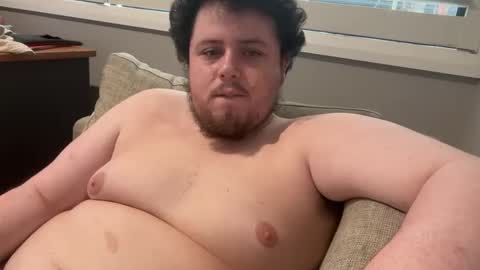 Snapshot of bisexualchubbyboy chatting on March 11, 6:32 am james online show from March 11, 6:32 am