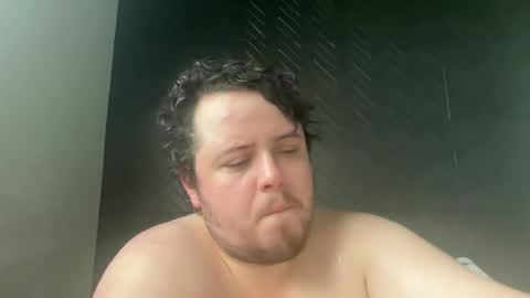 Snapshot of bisexualchubbyboy chatting on June 12, 5:50 am james online show from June 12, 5:50 am