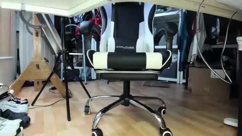 bisexualjay online show from January 6, 12:53 pm