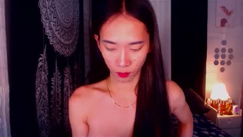 EVA online show from February 19, 6:32 pm