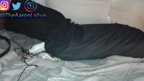 bizarre99 online show from December 1, 7:47 pm