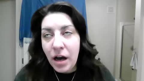 Snapshot of bj4290 chatting on April 8, 1:33 pm bj4290 online show from April 8, 1:33 pm