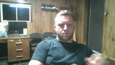 bjhancock_28 online show from February 2, 7:56 pm