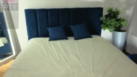 Julia online show from September 21, 9:16 pm