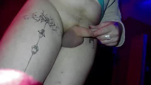 B Misty online show from January 4, 4:12 am