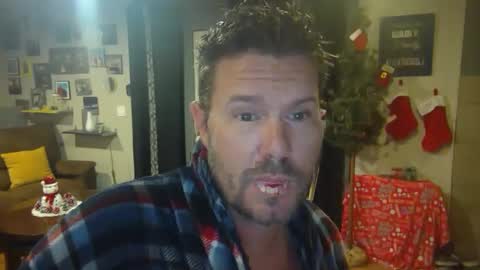 Snapshot of bjvibez chatting on December 20, 3:25 am Brock Jess Thunderlink online show from December 20, 3:25 am