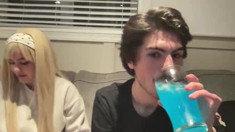 bkws985 online show from November 1, 10:45 pm