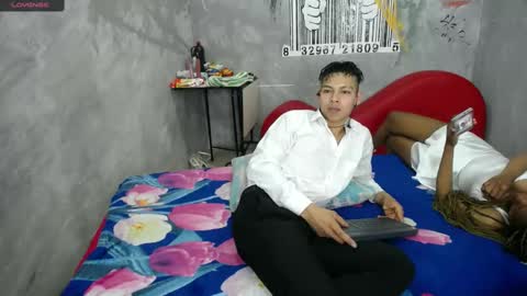 Snapshot of blacckandwhitte chatting on February 12, 5:48 pm blacckandwhitte online show from February 12, 5:48 pm