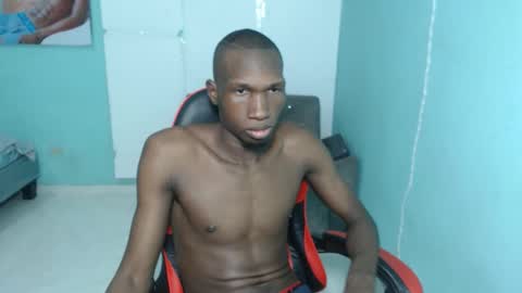 Snapshot of black30cmdick chatting on February 3, 1:48 am maquina online show from February 3, 1:48 am