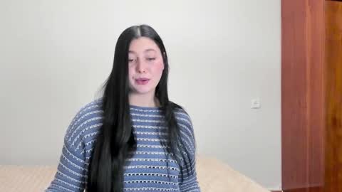 Snapshot of black_berry_bla_ck chatting on January 15, 12:25 pm black_berry_bla_ck online show from January 15, 12:25 pm