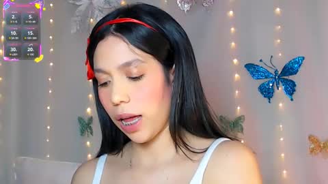 Sara online show from December 15, 7:23 am