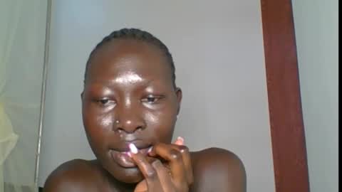Snapshot of black_diamond24 chatting on December 1, 12:21 pm black diamond24 online show from December 1, 12:21 pm