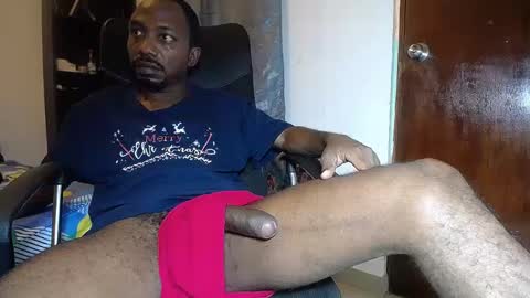 Snapshot of black_diamond_t chatting on January 20, 11:32 pm Black Diamond online show from January 20, 11:32 pm