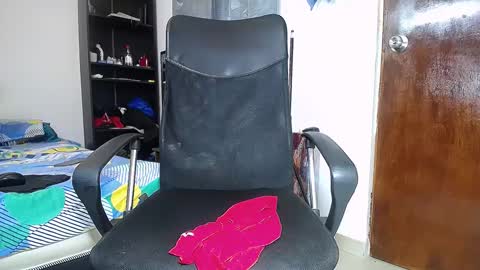 Snapshot of black_diamond_t chatting on January 30, 10:40 am Black Diamond online show from January 30, 10:40 am