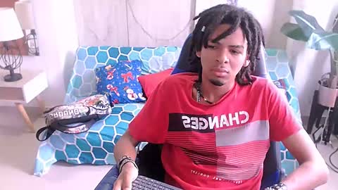 Snapshot of black_dreadlocks chatting on December 4, 11:30 am Black online show from December 4, 11:30 am