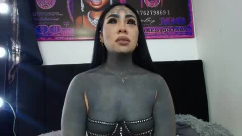 Snapshot of black_eyestattoo chatting on May 25, 10:05 pm karenth soto online show from May 25, 10:05 pm