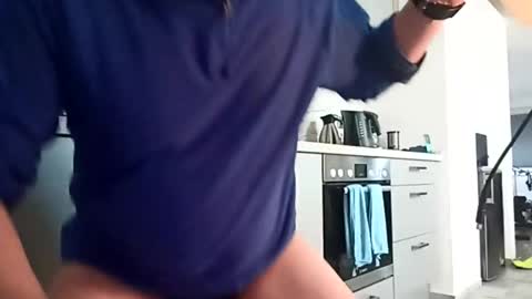 Snapshot of black_forest75 chatting on April 21, 4:34 pm Manuel online show from April 21, 4:34 pm